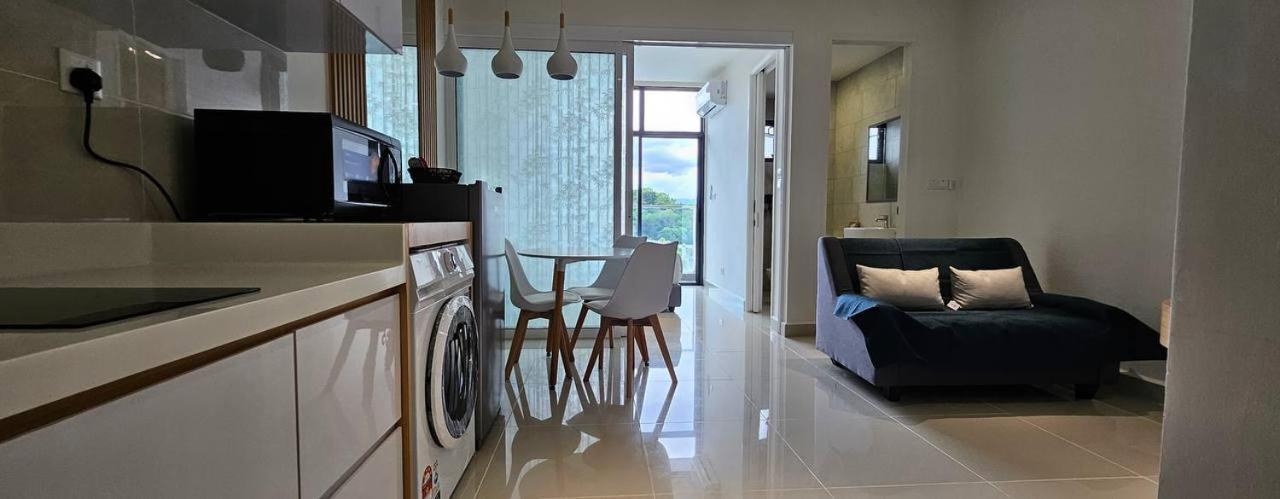 Cityview Studio Apartment At Kota Kinabalu City Centre Экстерьер фото